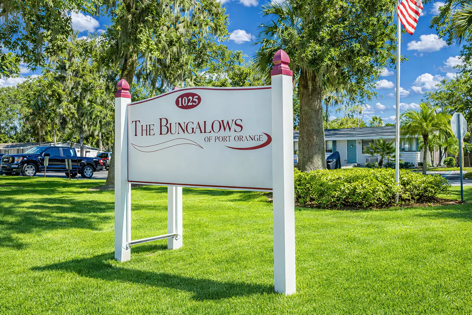 Bungalows of Port Orange entrance sign.
