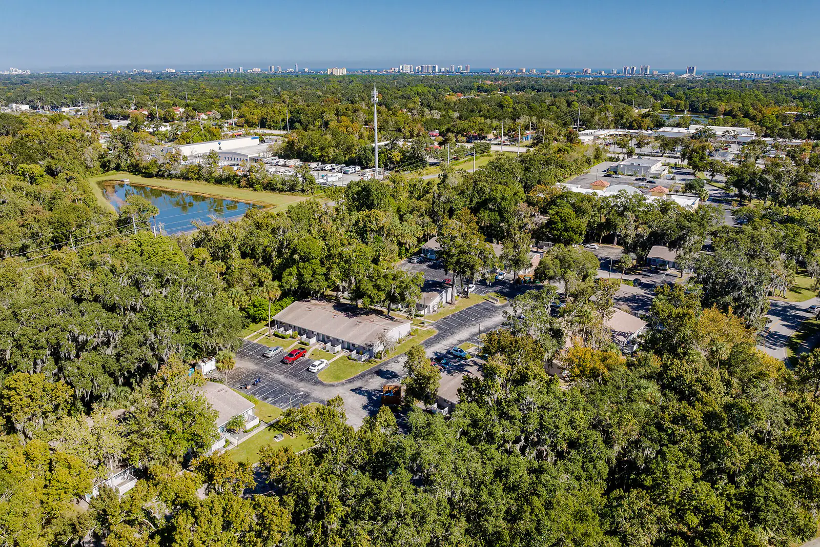 Green spaces and ponds around Bungalows of Port Orange.