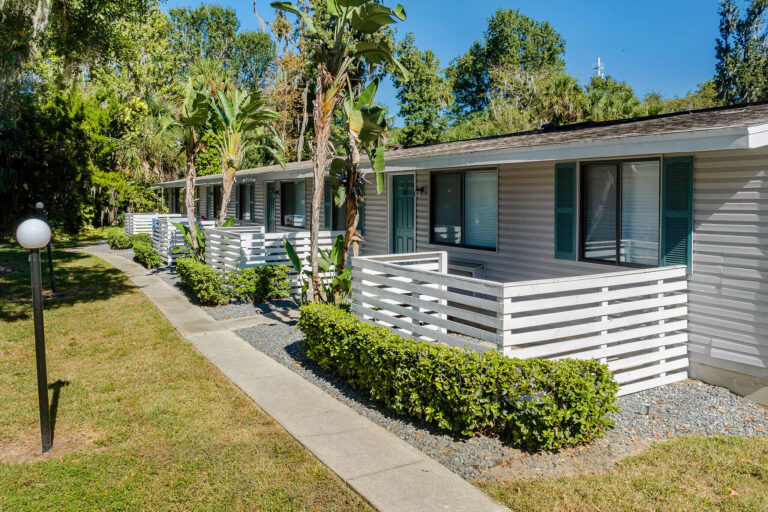 The Gateway to Port Orange: Living Minutes from Dunlawton’s Best Dining